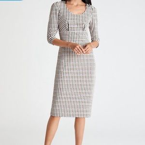 Ann Taylor Puff Sleeve Dress in Checkered Pattern